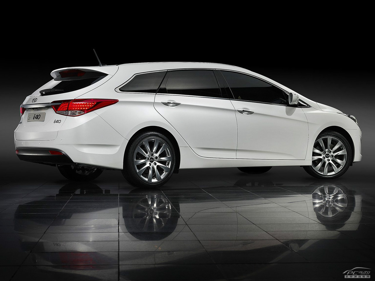 現(xiàn)代i40外觀高清大圖