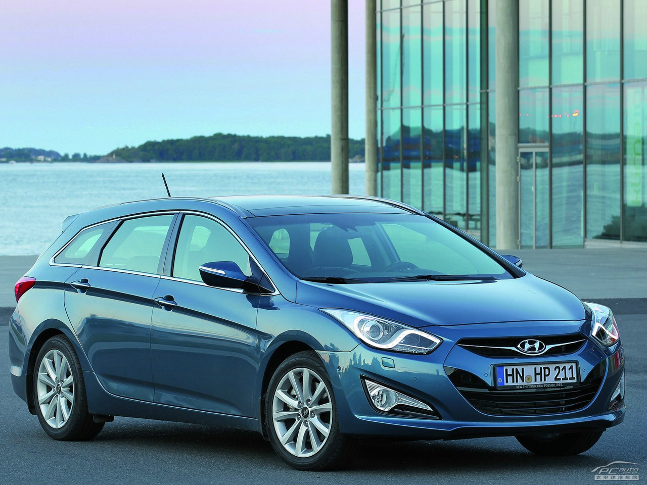 現(xiàn)代i40外觀高清大圖