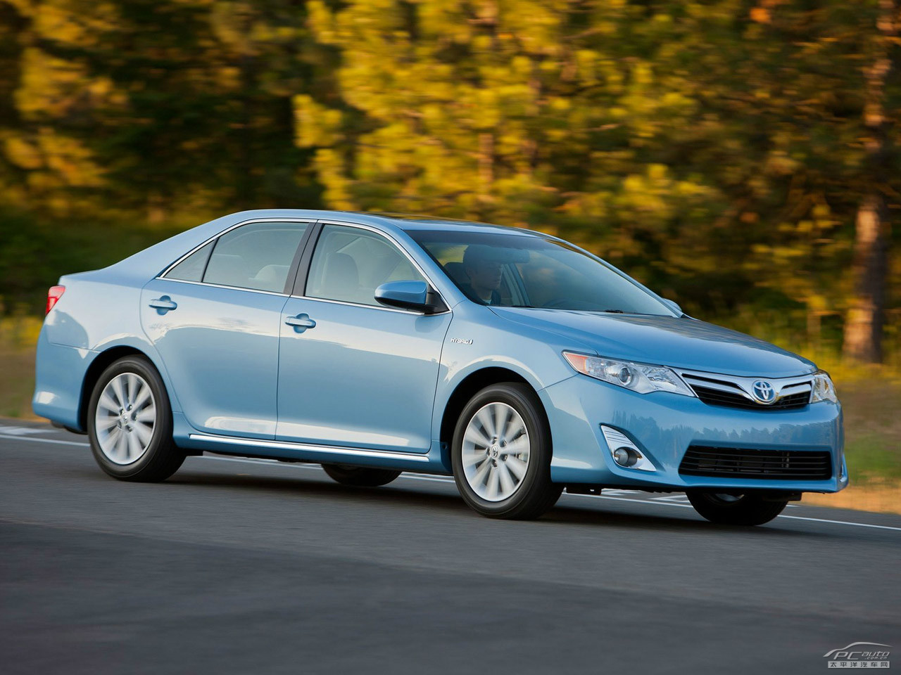 凱美瑞外觀高清大圖