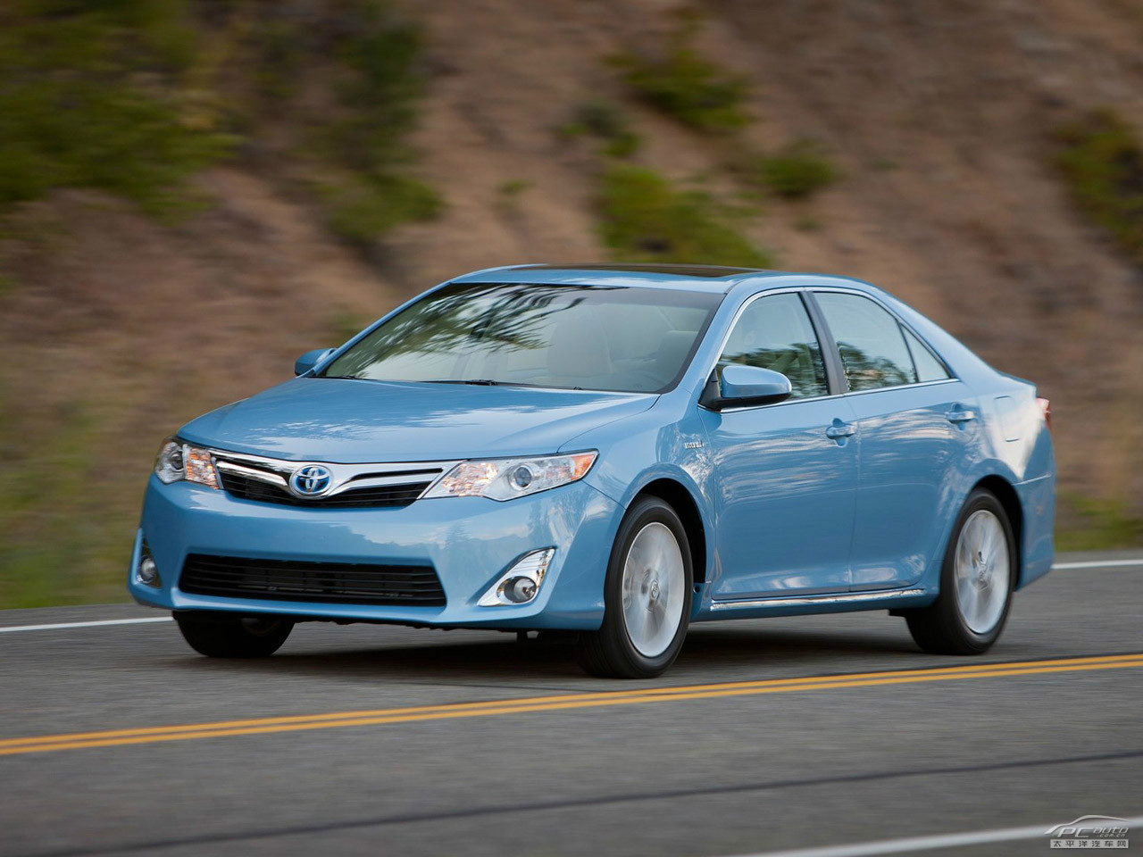 凱美瑞外觀高清大圖