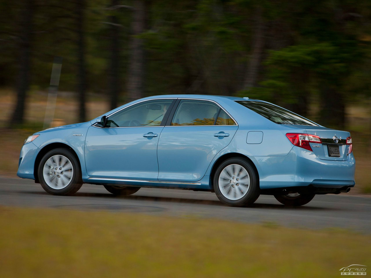 凱美瑞外觀高清大圖