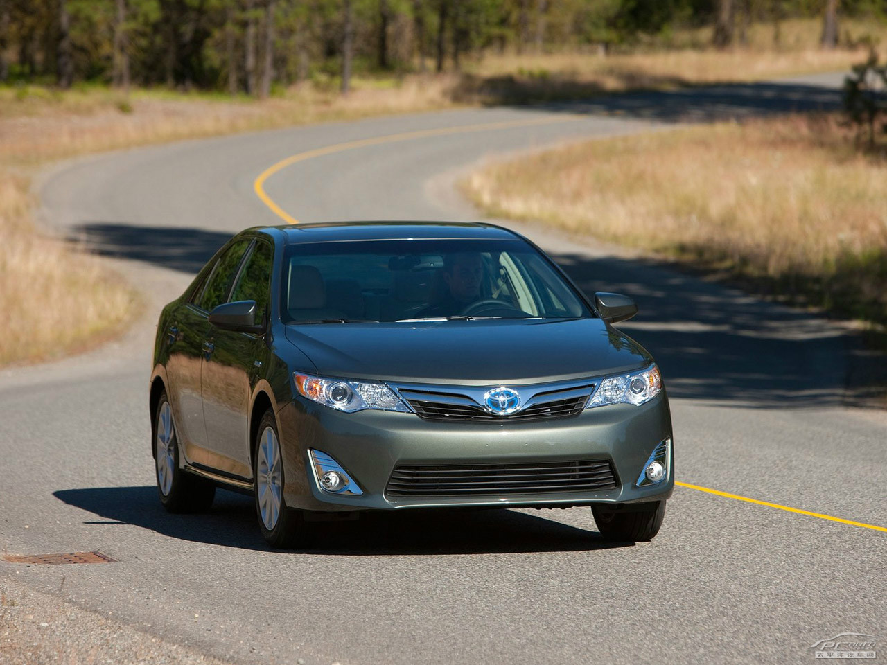 凱美瑞外觀高清大圖