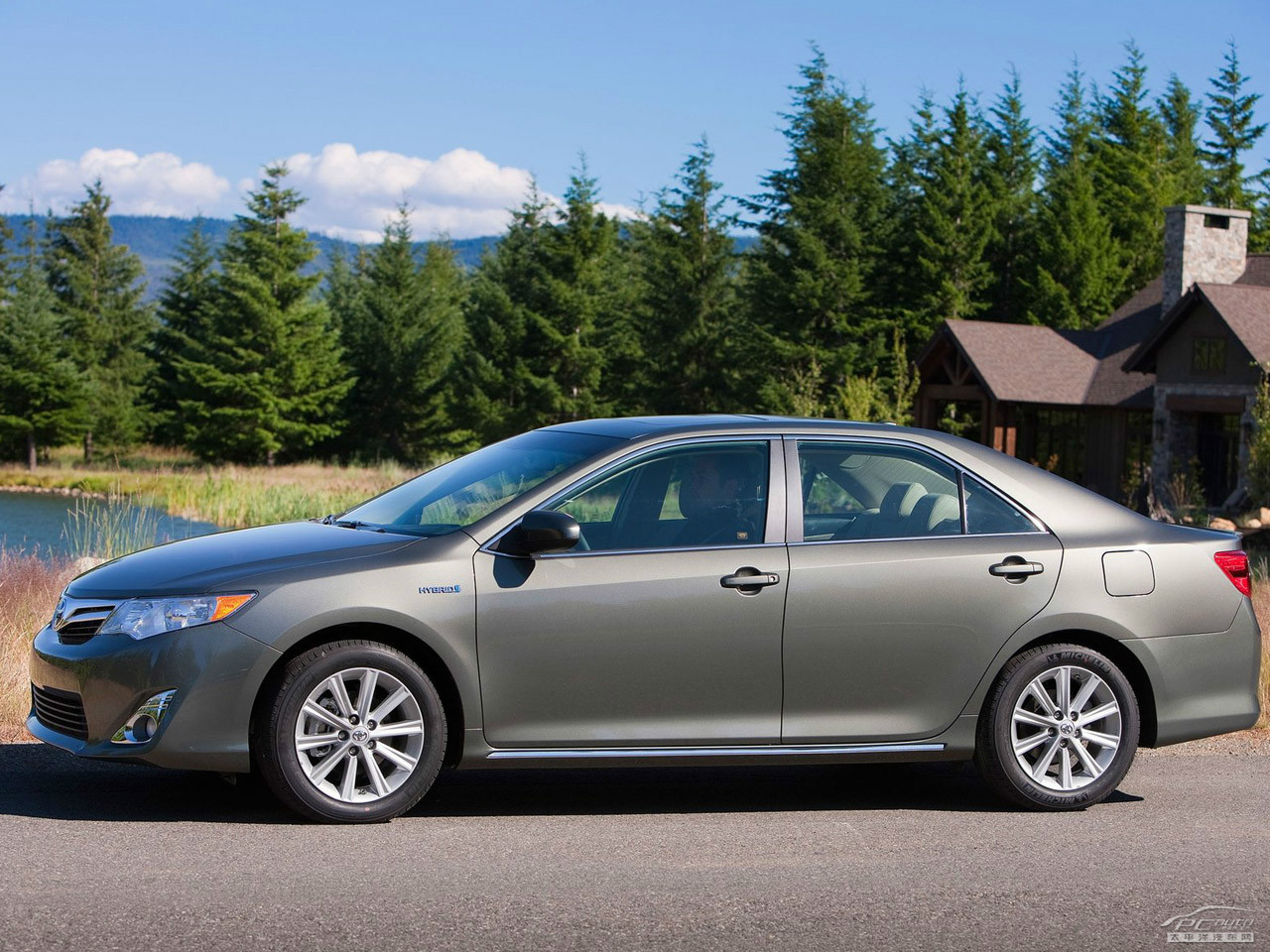 凱美瑞外觀高清大圖