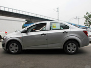 2011款 三廂 1.4L SL MT 2011款 三廂 1.4L SL MT