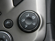 2011款 三廂 1.4L SL MT 2011款 三廂 1.4L SL MT