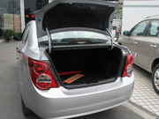 2011款 三廂 1.4L SL MT 2011款 三廂 1.4L SL MT