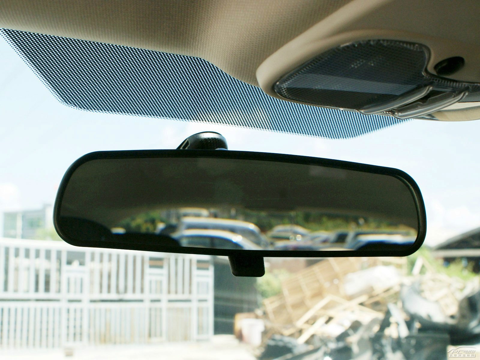 指南者(進(jìn)口)內(nèi)飾高清大圖