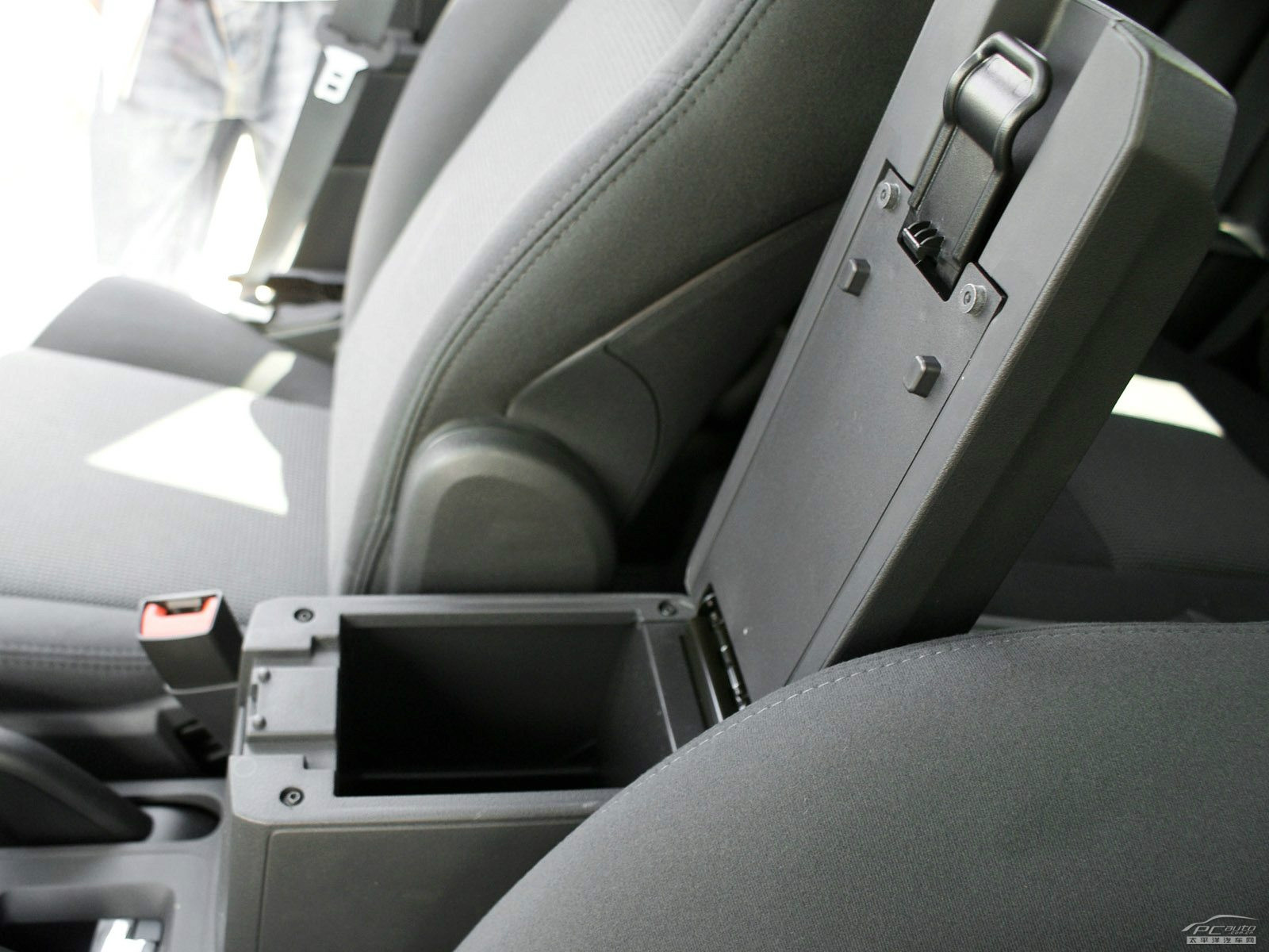 指南者(進(jìn)口)空間高清大圖