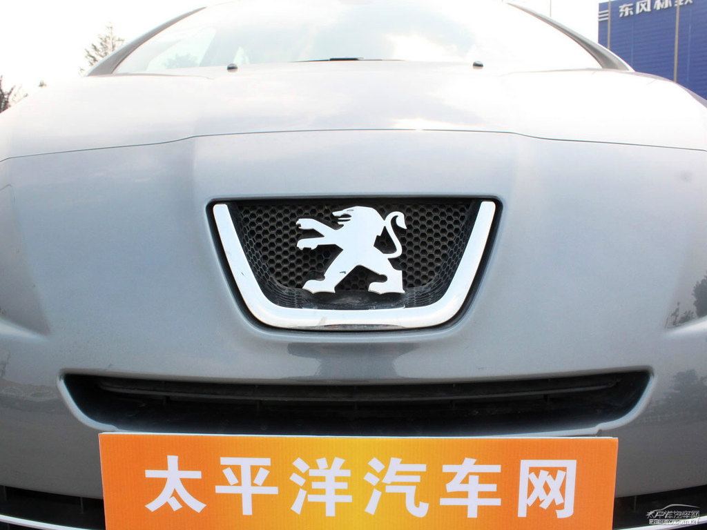鉑金灰標(biāo)致408外觀圖片
