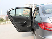 2011款 1.6L 自動豪華版 2011款 1.6L 自動豪華版