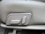 2011款 2.0L 自動行政版 2011款 2.0L 自動行政版