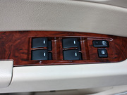 2011款 2.0L 自動行政版 2011款 2.0L 自動行政版