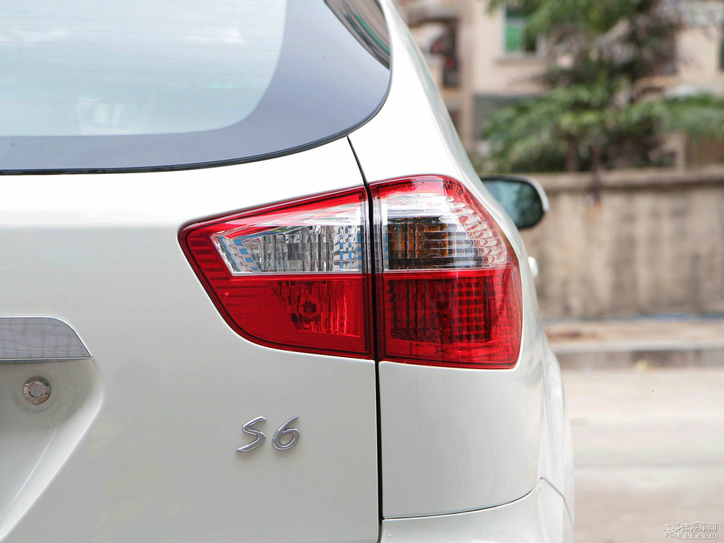 ȁS6^DƬ