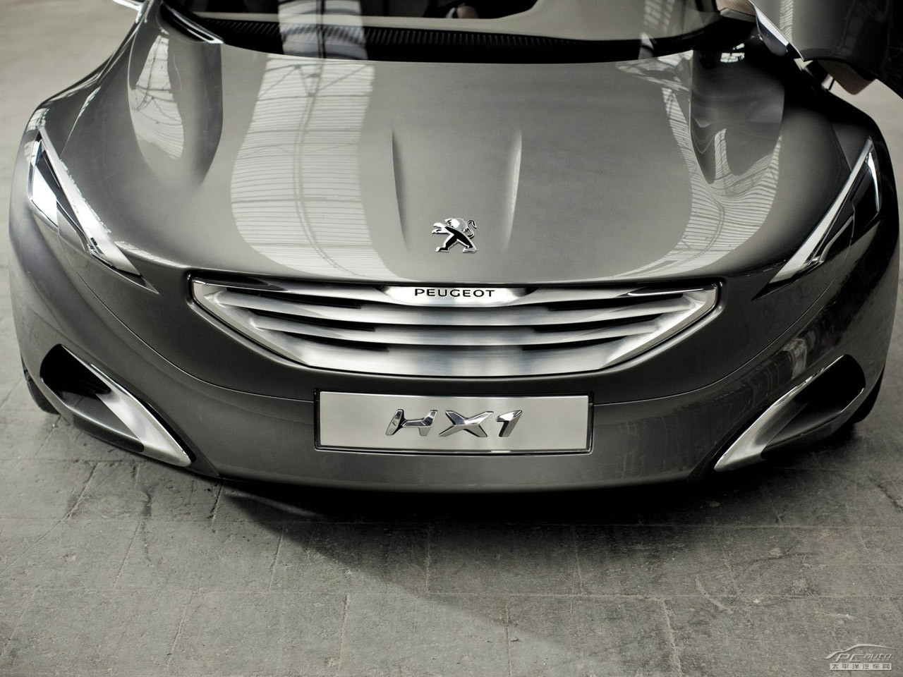 標(biāo)致HX1外觀高清大圖