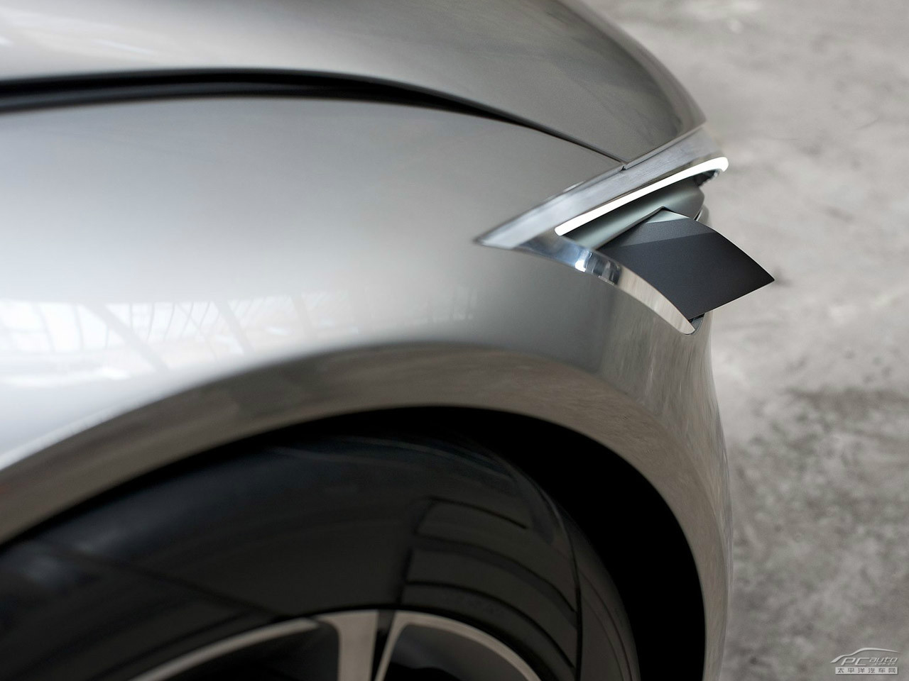 標(biāo)致HX1外觀高清大圖