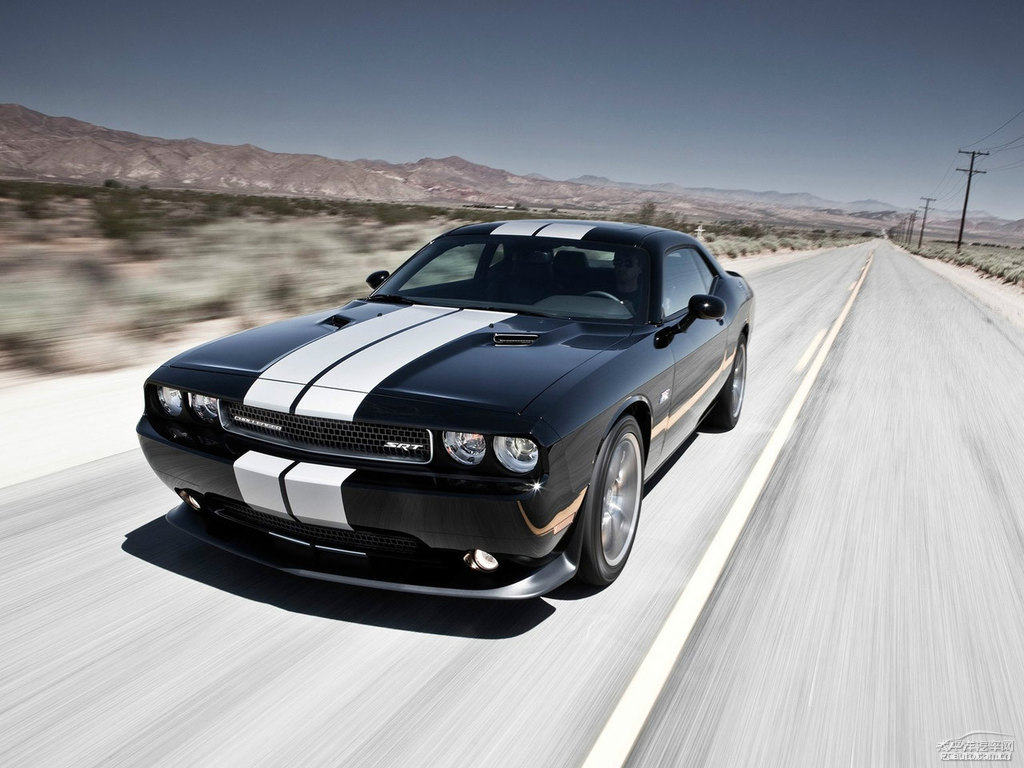 Charger^DƬ