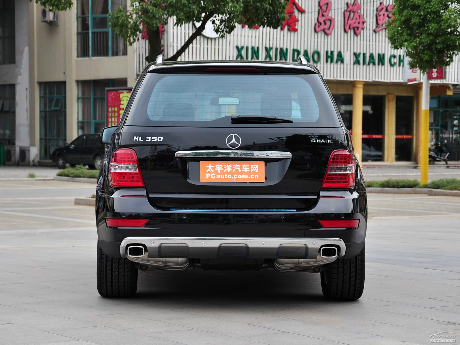 奔馳M級外觀高清大圖