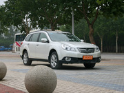 2011款 3.6R 豪華導(dǎo)航版 2011款 3.6R 豪華導(dǎo)航版