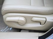 2011款 2.0L 手動兩驅精英型