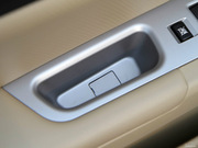 2011款 2.0L 手動兩驅精英型