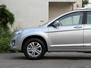 2011款 2.0L 手動(dòng)兩驅(qū)精英型