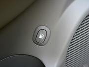 2011款 2.0L 7座舒適版 2011款 2.0L 7座舒適版