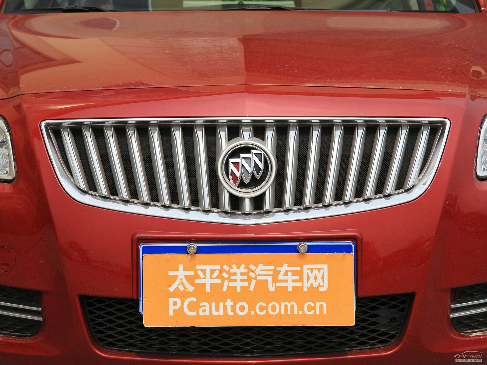 君威外觀高清大圖