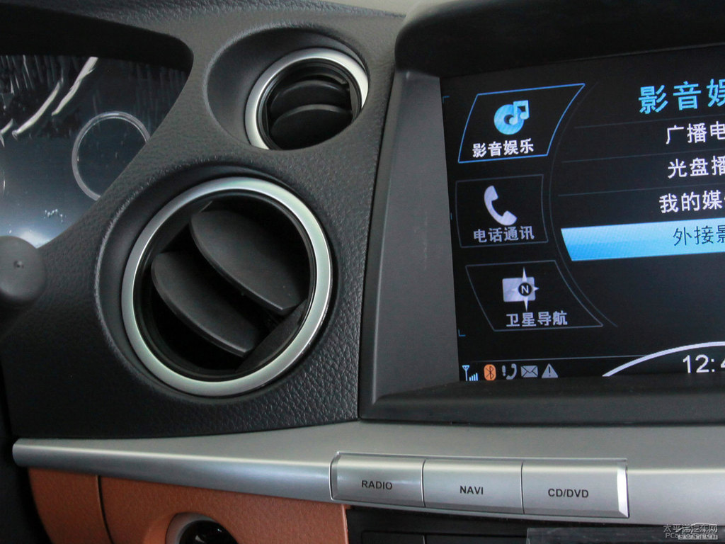 ɰ׼{ǽݴ7 SUVDƬ