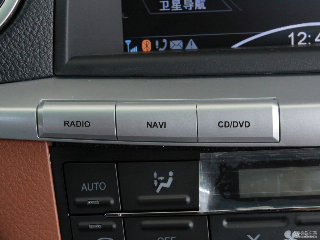 ɰ׼{ǽݴ7 SUV(ni)DƬ
