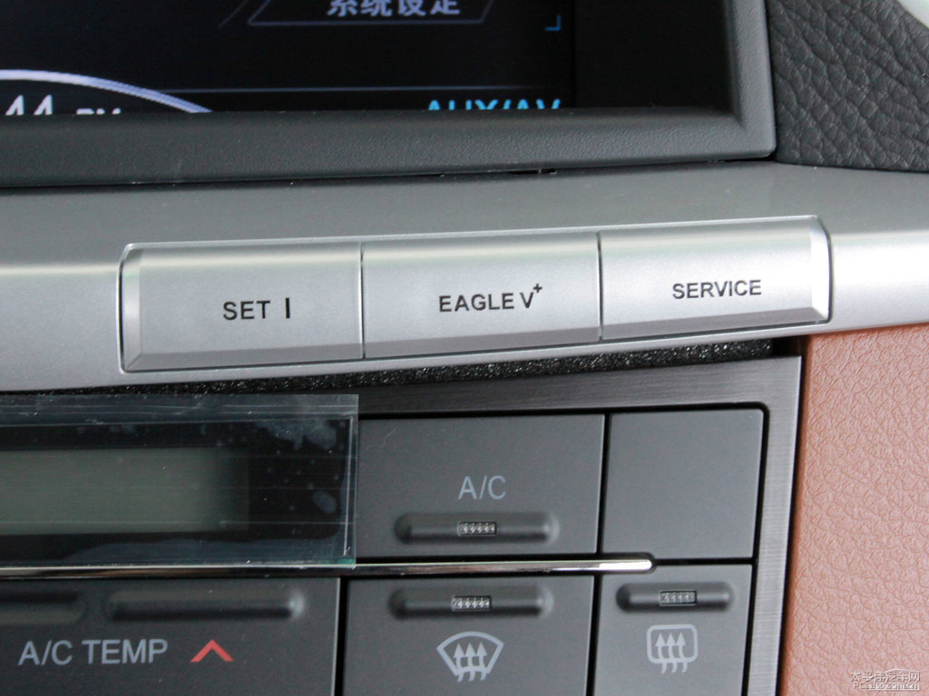 ɰ׼{ǽݴ7 SUV(ni)DƬ