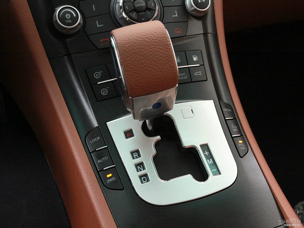 ɰ׼{ǽݴ7 SUV(ni)DƬ