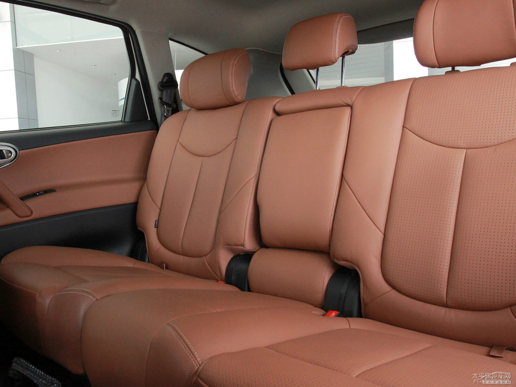 ɰ׼{ǽݴ7 SUV(ni)DƬ