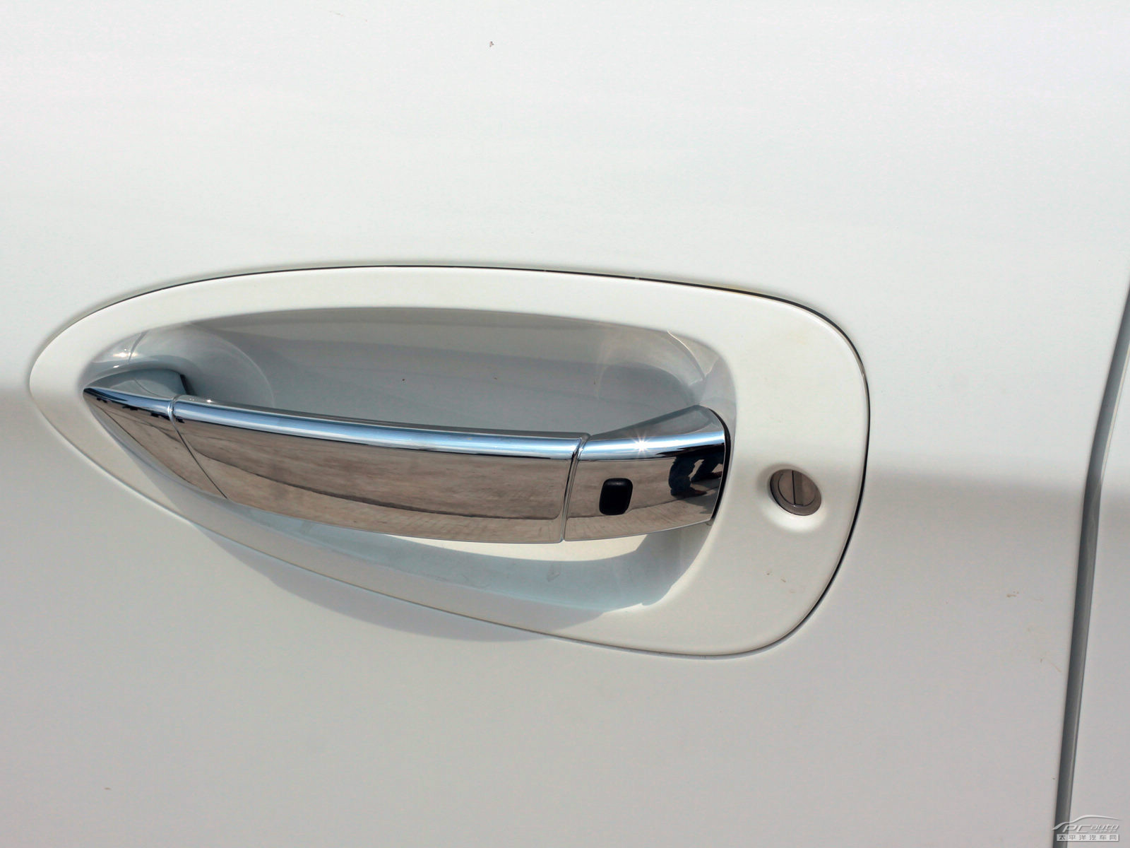 納智捷大7 SUV外觀高清大圖