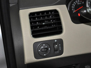 2011款 1.5L MT 精英型 2011款 1.5L MT 精英型