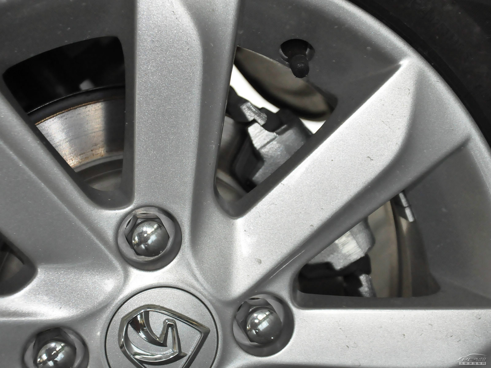 寶駿630細(xì)節(jié)高清大圖