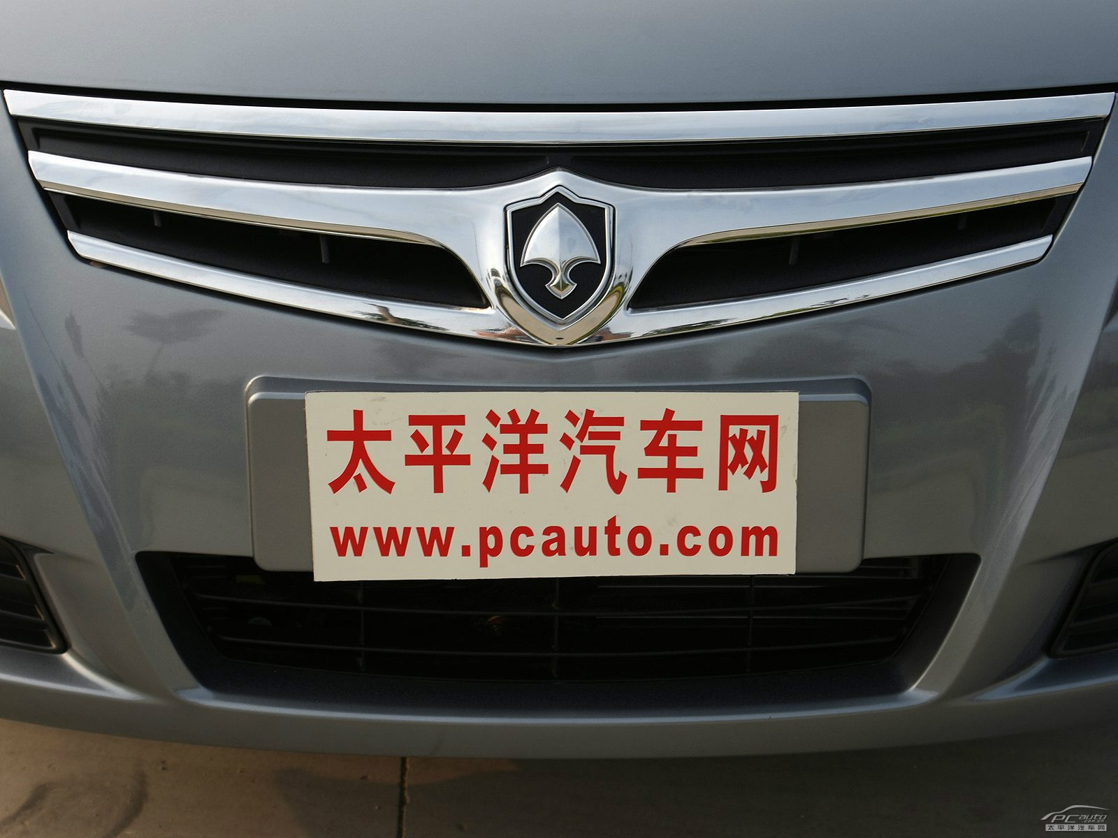 長(zhǎng)安CX30外觀高清大圖