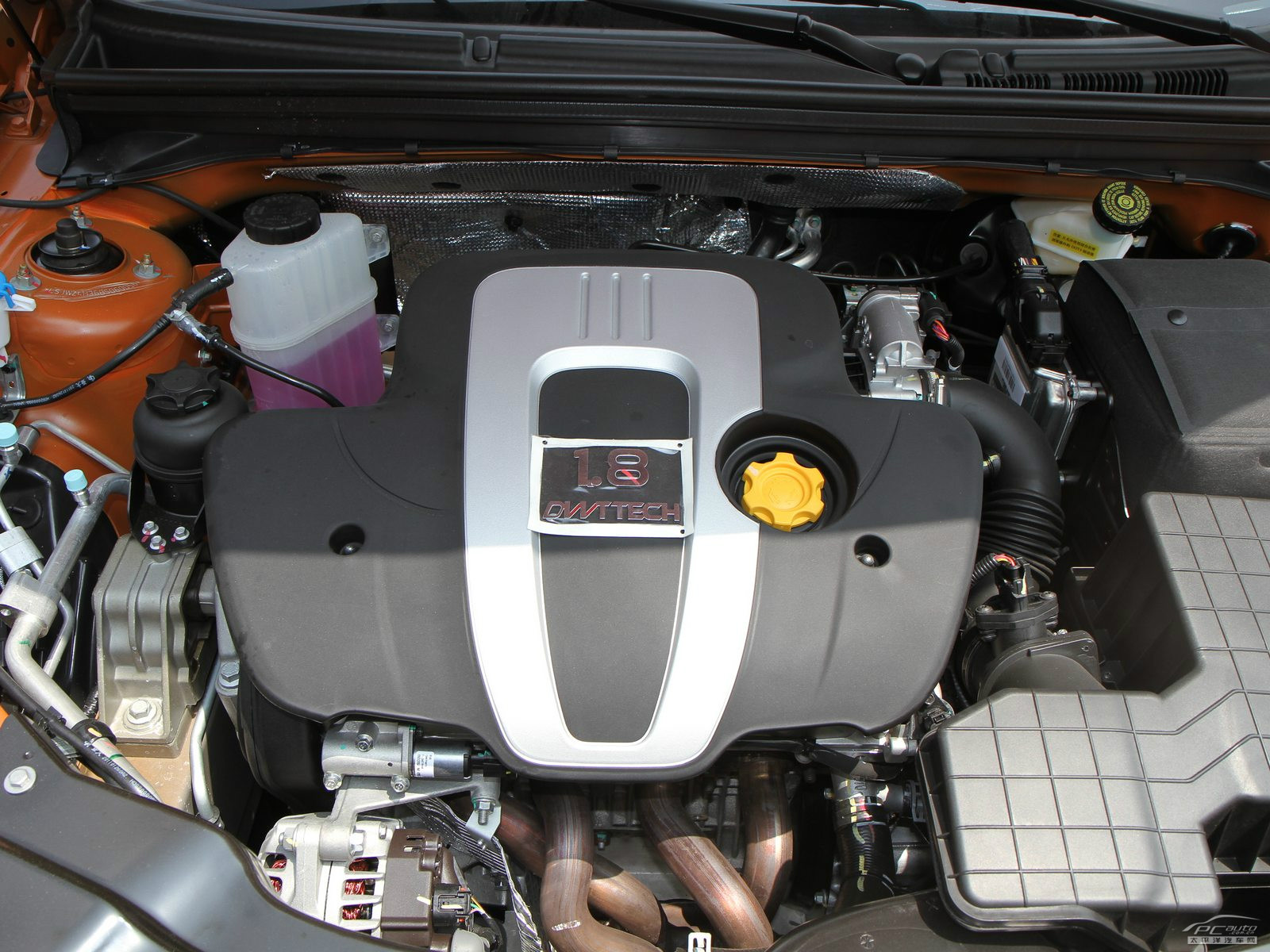 MG6細(xì)節(jié)高清大圖