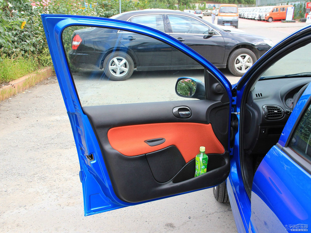 ٺ{ѩFC2܇(ni)DƬ