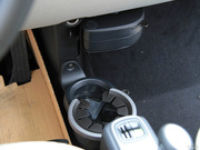 2011款 1.0L MHD 硬頂標(biāo)準(zhǔn)版