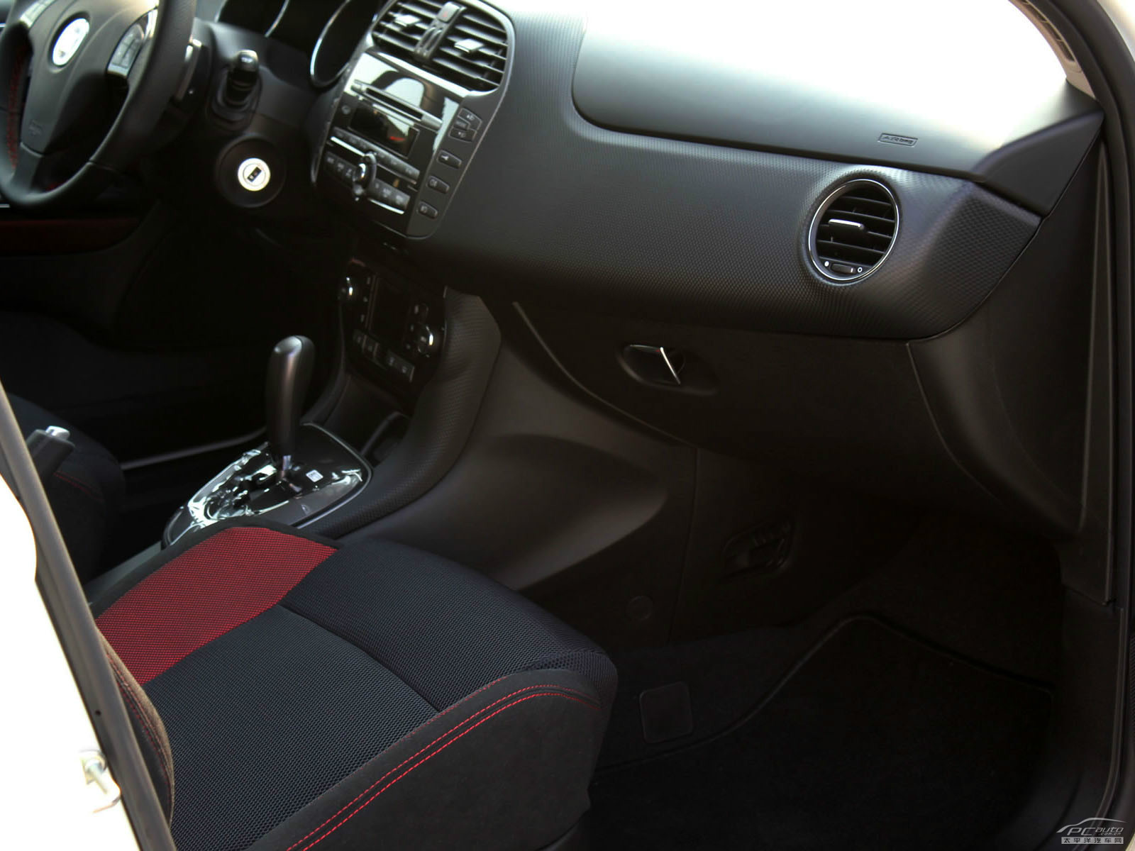 博悅內(nèi)飾高清大圖