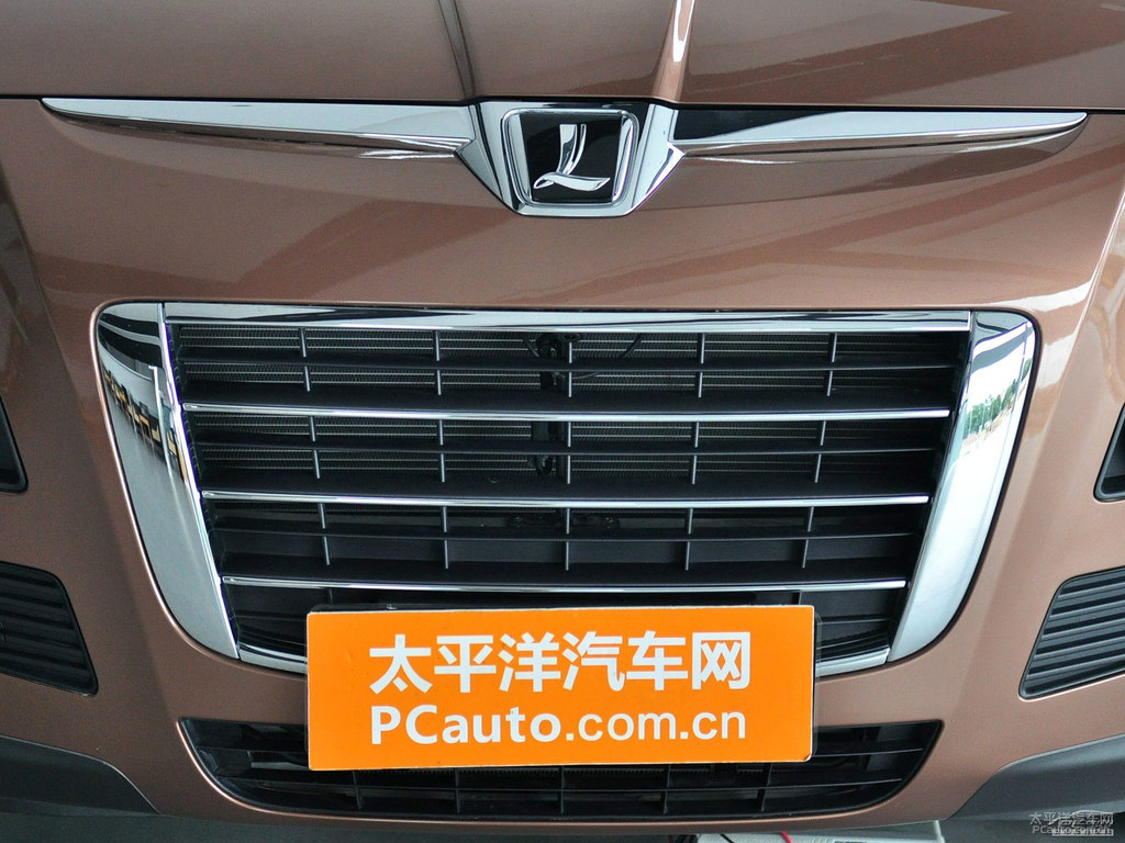 Kȼ{ǽݴ7 SUV^DƬ
