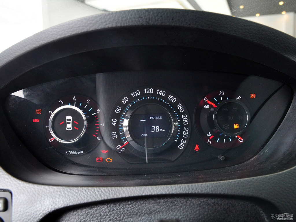 Kȼ{ǽݴ7 SUV(ni)DƬ