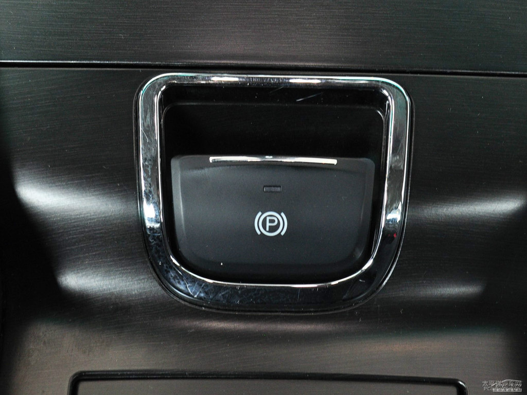 Kȼ{ǽݴ7 SUV(ni)DƬ