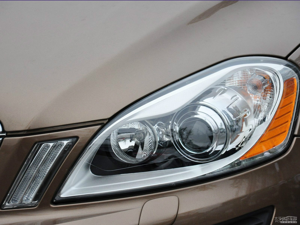 ɫ֠XC60(M)^DƬ