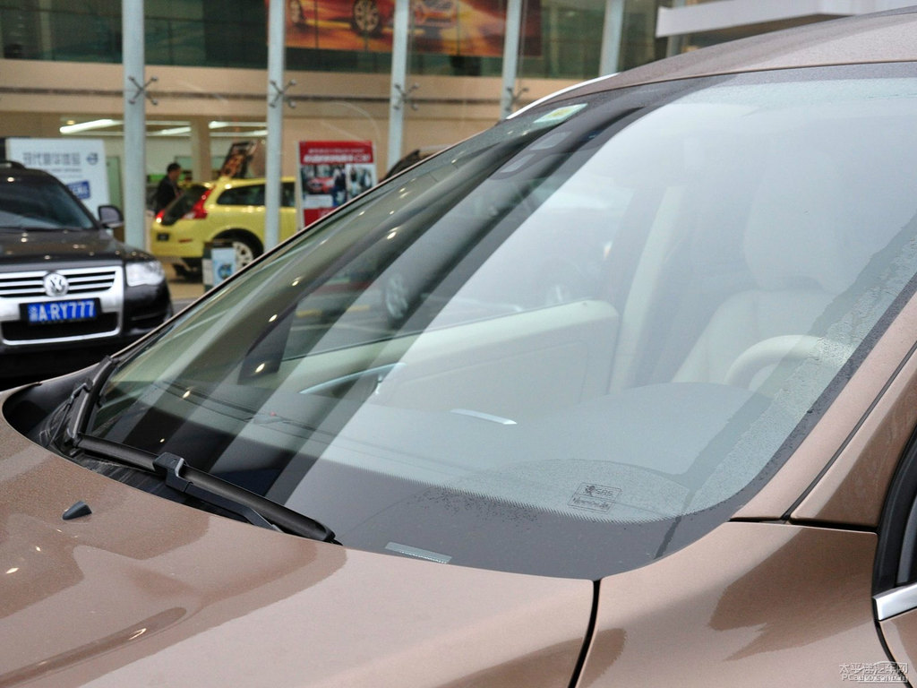 ɫ֠XC60(M(jn))^DƬ