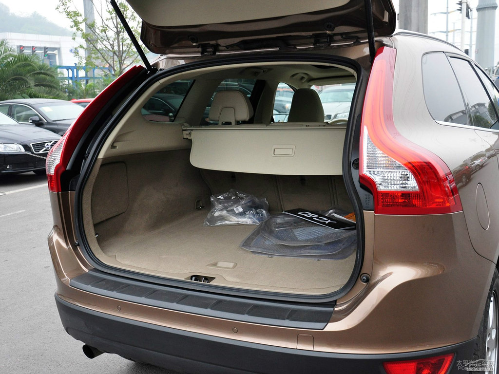 ɫ֠XC60(M(jn))gDƬ