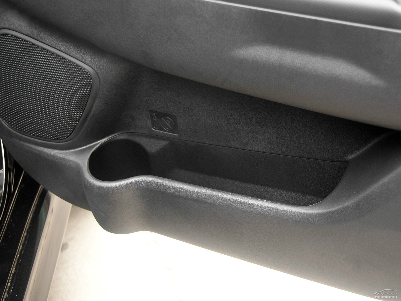 ASX勁炫(海外)空間高清大圖