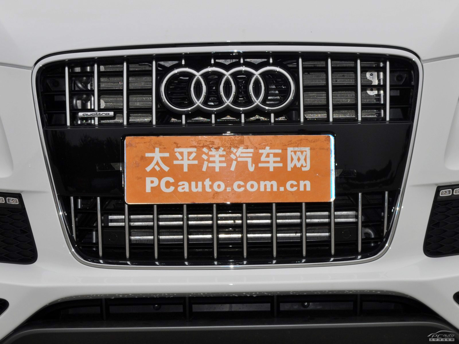 奧迪Q7外觀高清大圖