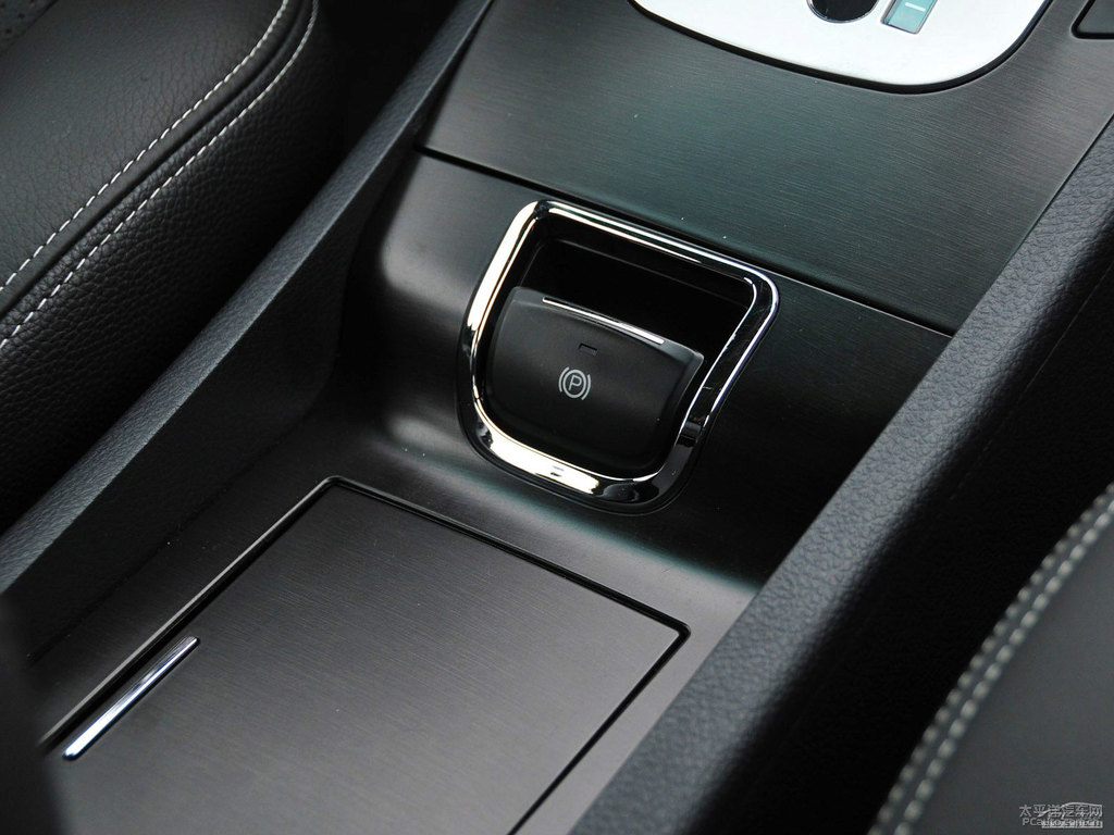 Kȼ{ǽݴ7 SUVDƬ