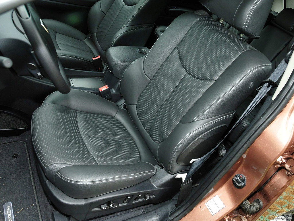 Kȼ{ǽݴ7 SUV(ni)DƬ
